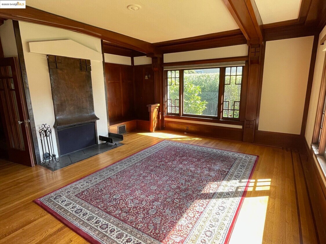 Foto principal - 741 Haddon Pl