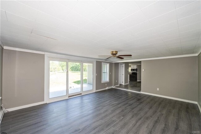 Building Photo - Van Buren RD, Single Family Home