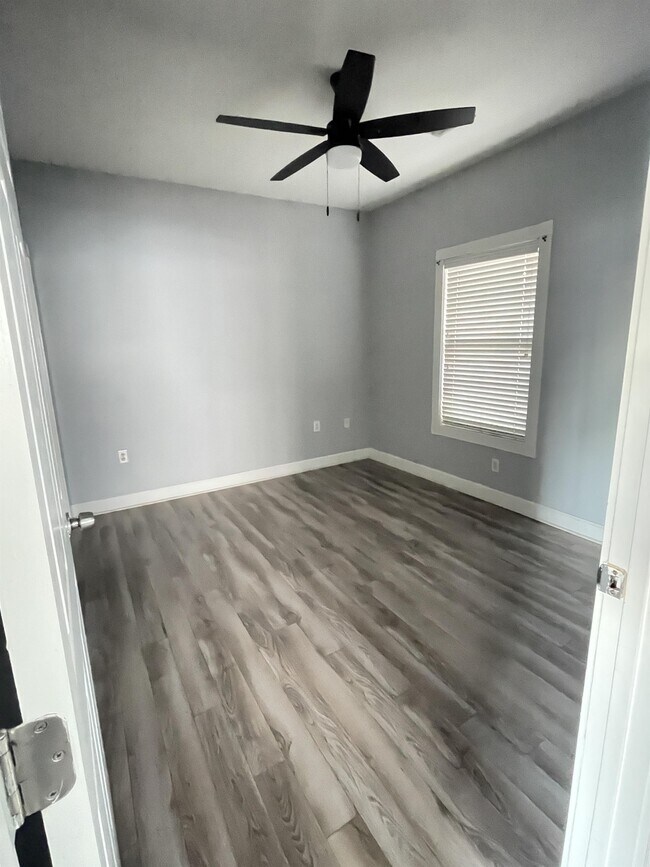 Foto del edificio - 9051 Meadow Vista Rd