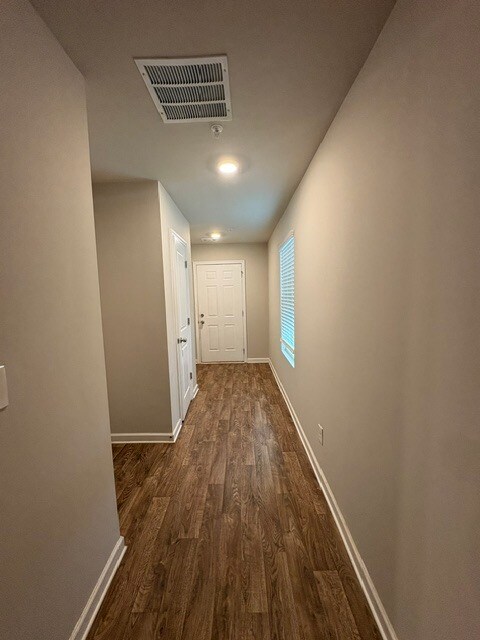 Building Photo - 806 Carlton Pointe Dr