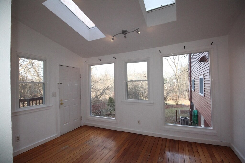 Foto principal - 16 Middlesex St