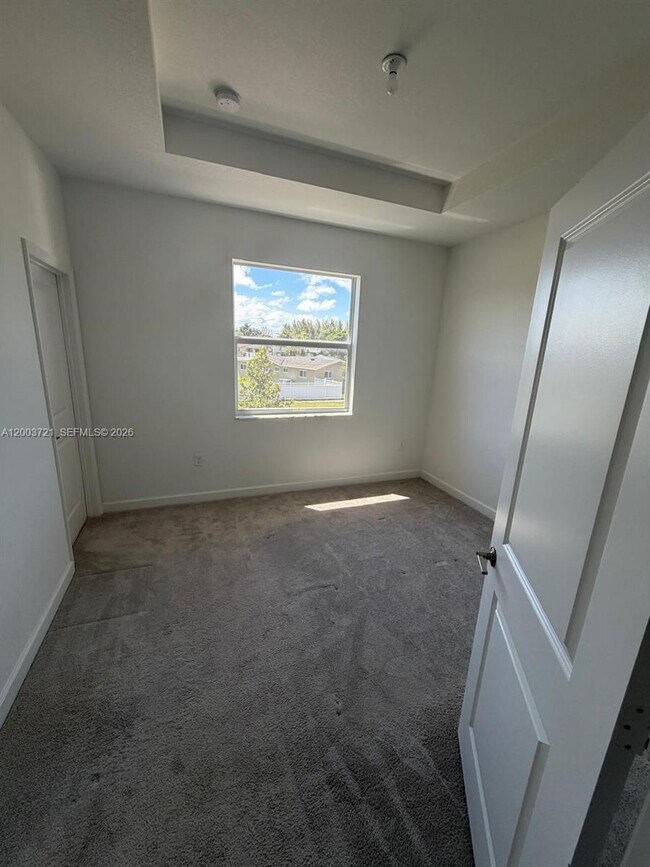 Foto del edificio - 12148 NW 24th Pl