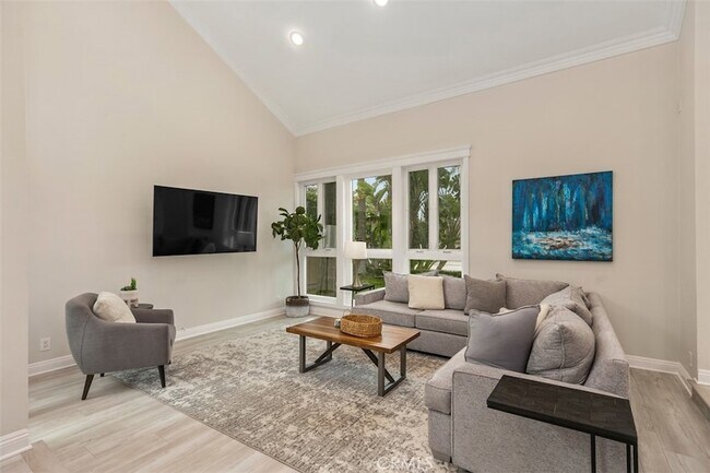 Foto del edificio - 28682 Breckenridge Dr