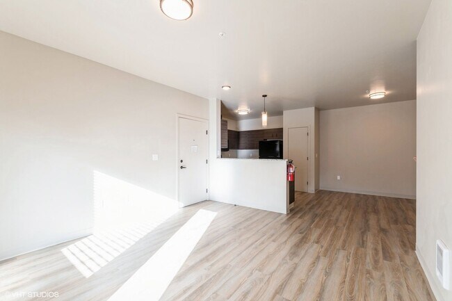 Building Photo - Eagle Valley Ranch Apartments