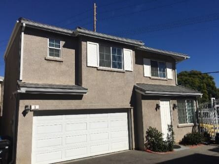  - 9635 Woodman Ave