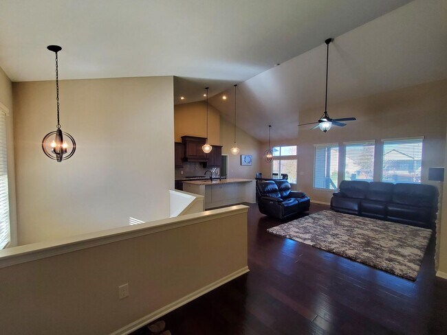 Building Photo - Pristine luxury Home in North Andover Neig...