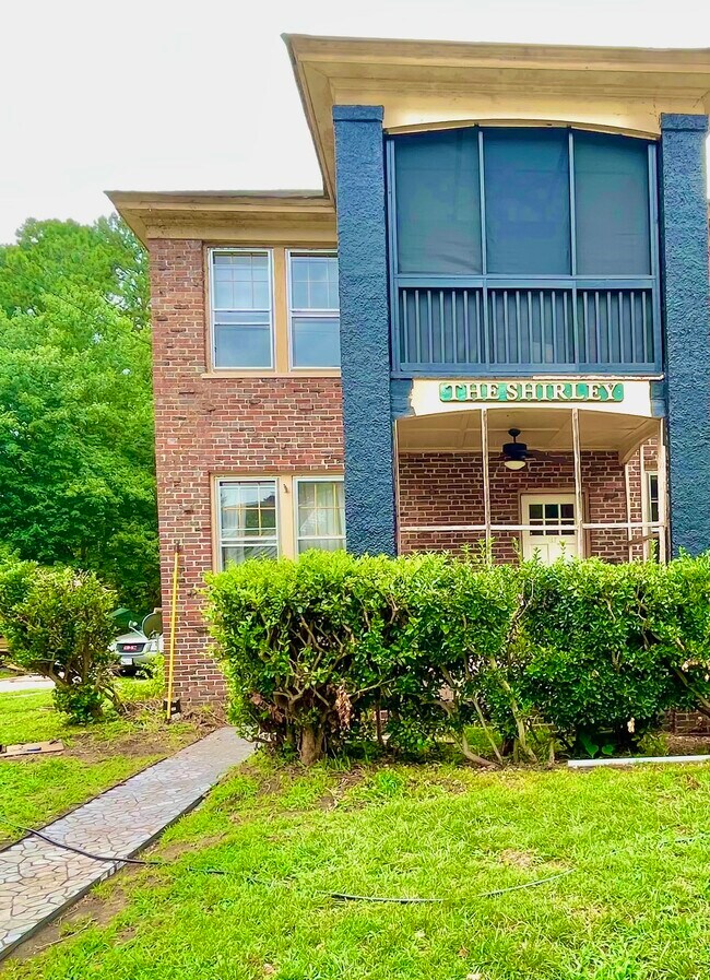 Building Photo - 117 Park Rd