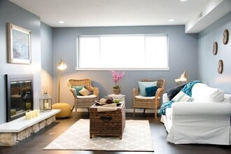 Building Photo - 7011 Ponderosa Dr