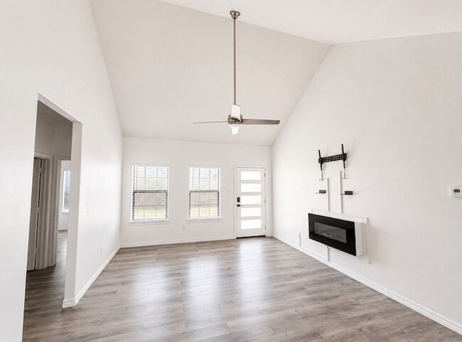 Photo - 703 Perry Avenue Unit House