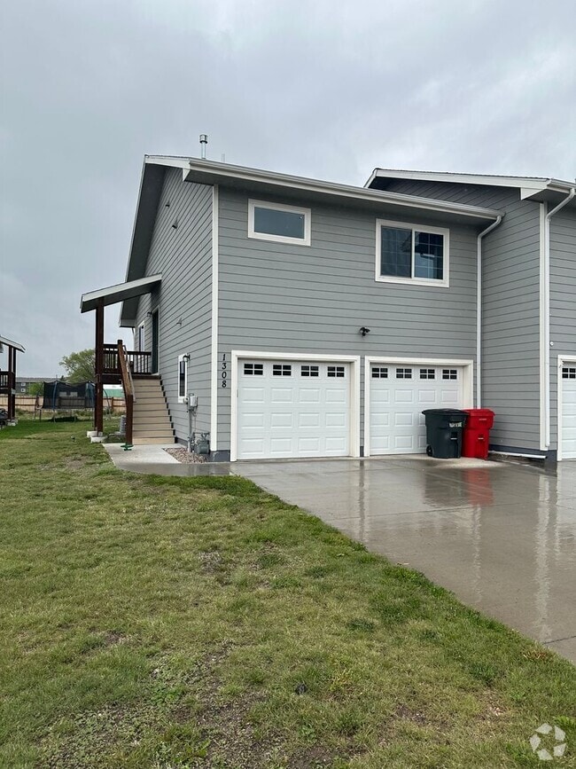 Building Photo - 1308 Bette Ln