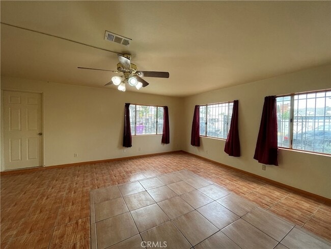 Foto del edificio - 1349 Walnut Ave