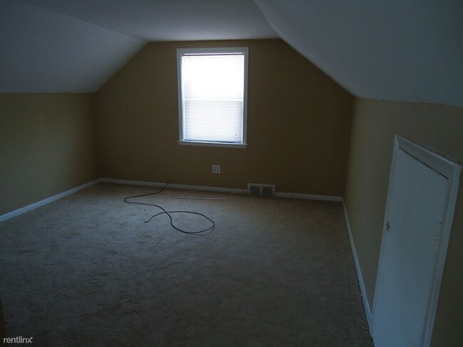 Foto del edificio - 3 br, 1 bath House - 16081 Rossini Dr