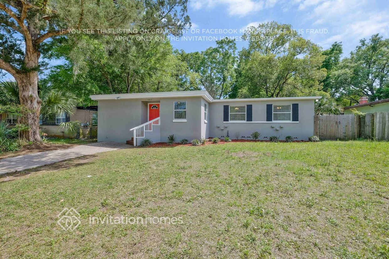 Foto principal - 6810 Gaillardia Rd S