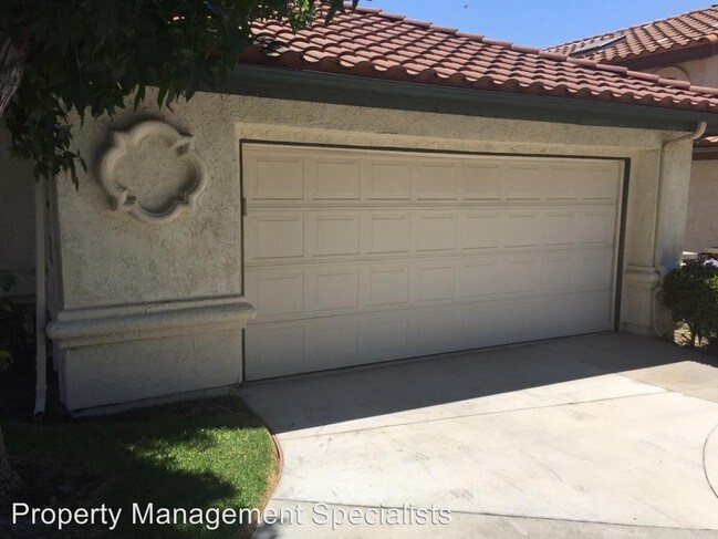 Foto del edificio - 3 br, 2 bath House - 2738 SIMI HILLS LANE