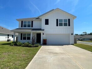 Building Photo - 339 Flounder St