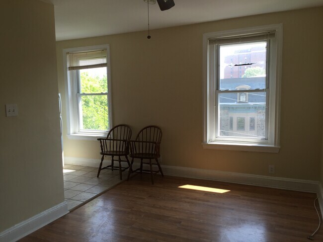 Foto del edificio - 202 N 35th St