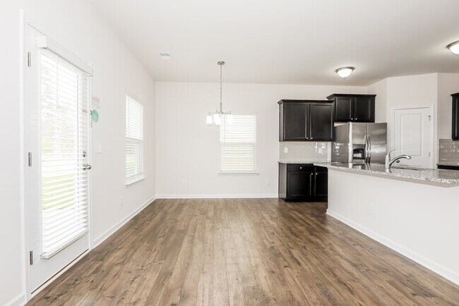 Foto del edificio - 4327 Drifter Dr