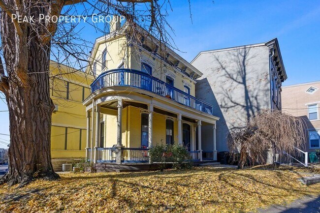 Foto del edificio - 2431 Ohio Ave