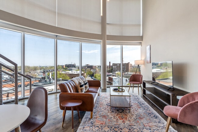 Building Photo - 530 Massachusetts Ave