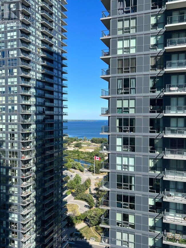Building Photo - 2220-2220 Lake Shore Blvd W