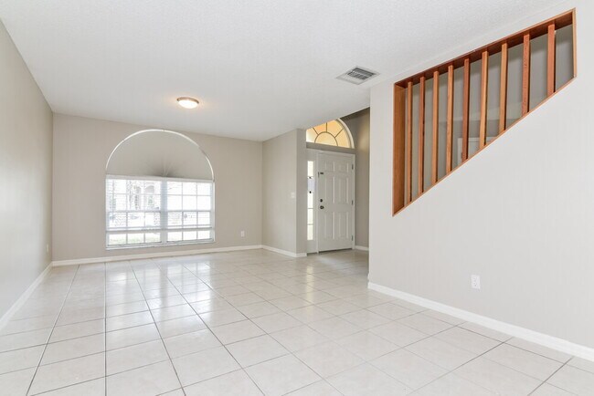 Foto del edificio - 2325 Kenwick Dr