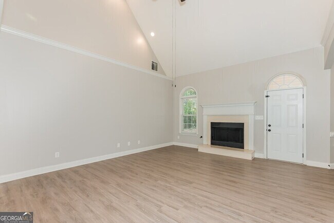 Building Photo - 3706 Weeping Way SW
