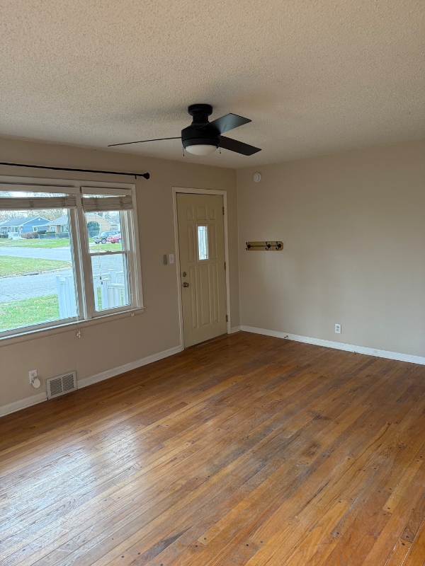 Foto del edificio - 2304 15th Ave N