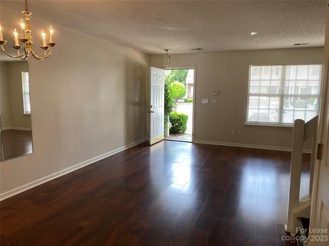 Building Photo - 12720 Mosby Ln