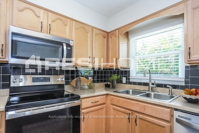 Photo - 104 51st St W (Bradenton, FL) House