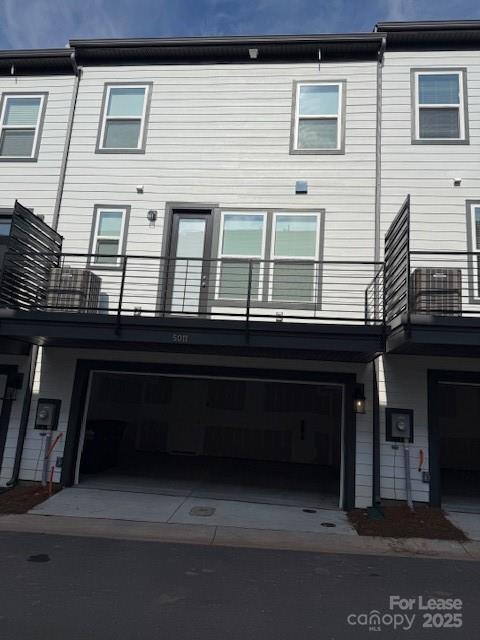 Primary Photo - 5011 Westmead Ln