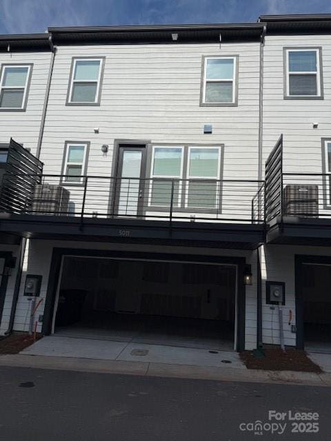 Building Photo - 5011 Westmead Ln