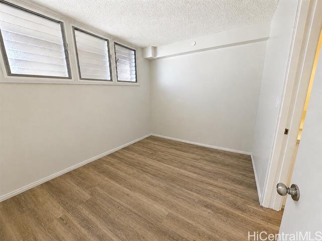 Building Photo - 780 Amana St