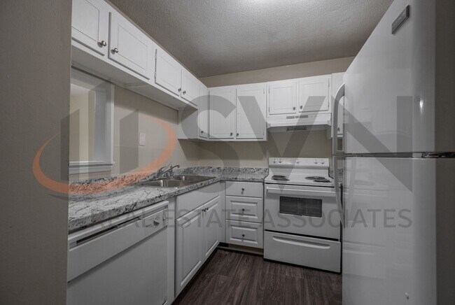 Foto del edificio - 500 Umstead Dr