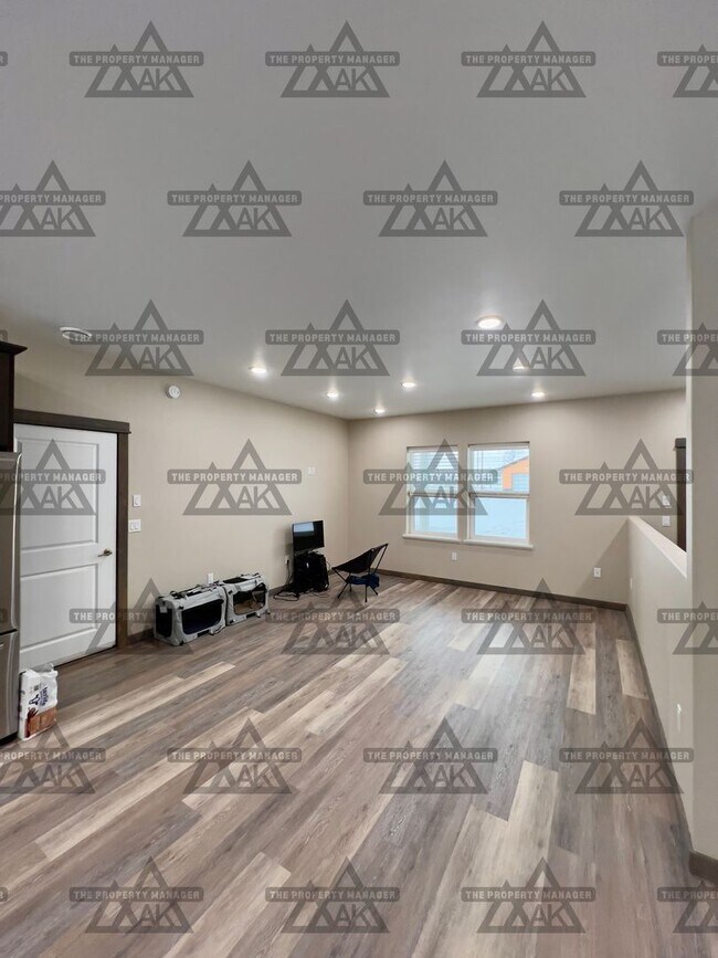 Foto del edificio - Beautiful 3-Bedroom, 2-Bath Home in North Pole / 2-Car Garage & Pet Friendly!