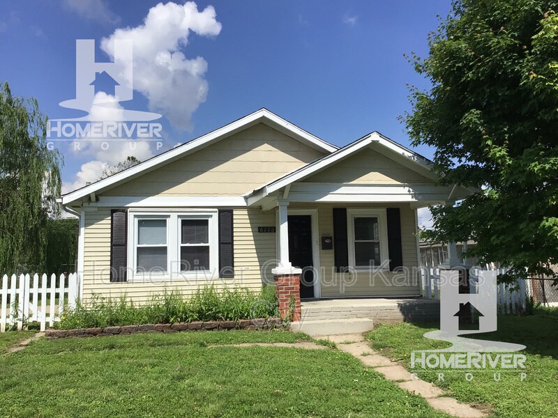 Primary Photo - 6220 Sherman St