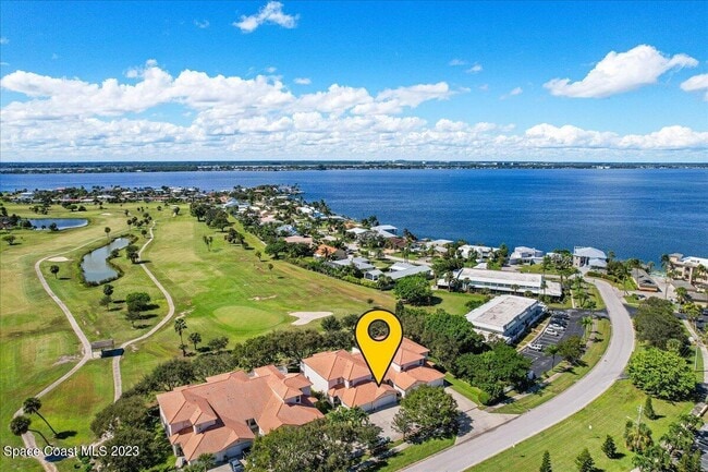 Foto del edificio - 1720 Minutemen Causeway