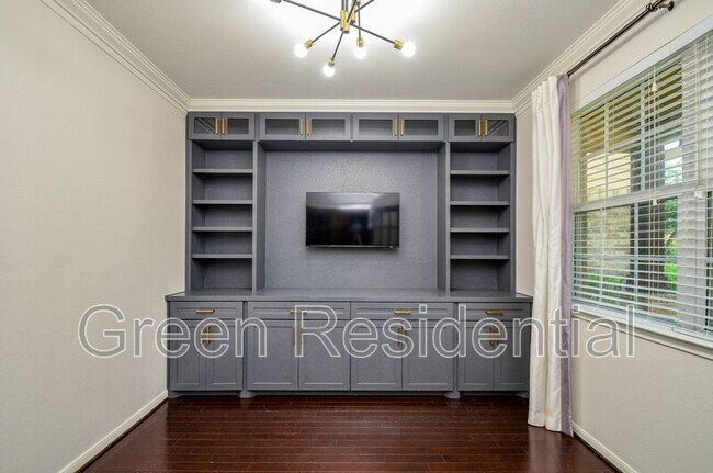 Foto del edificio - 7015 Baitland Dr