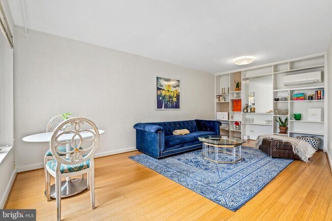Foto del edificio - 2639 15th St NW