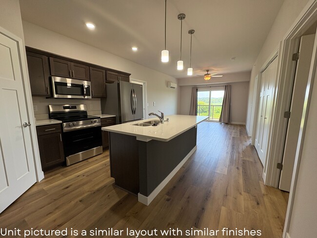 2BD Style A - Kitchen - Jamestown Quarry Apartments