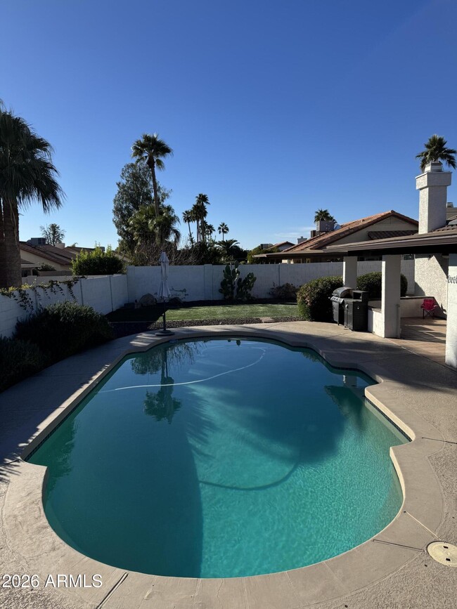 Building Photo - 4341 E Betty Elyse Ln