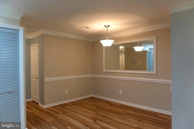 Building Photo - 18 Wingate Ct