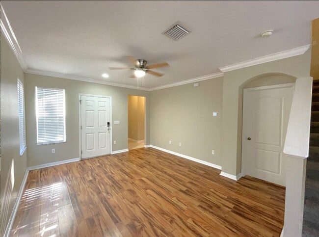 Building Photo - 10120 Perthshire Cir