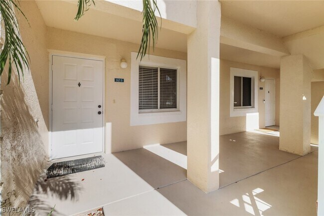 Foto del edificio - 7794 Emerald Cir