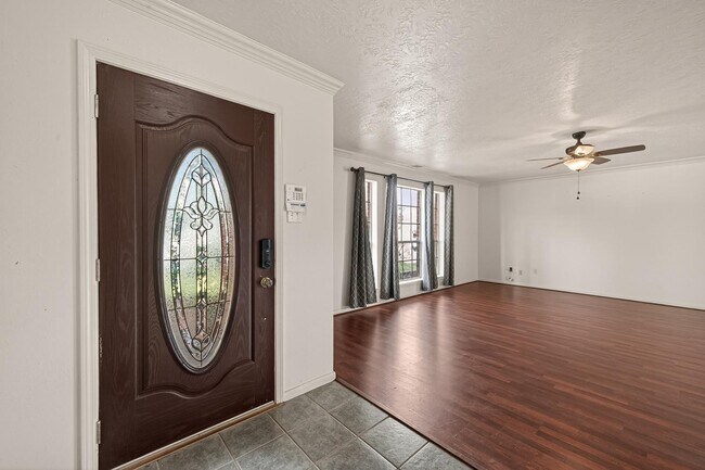 Foto del edificio - 11002 Heron Nest St