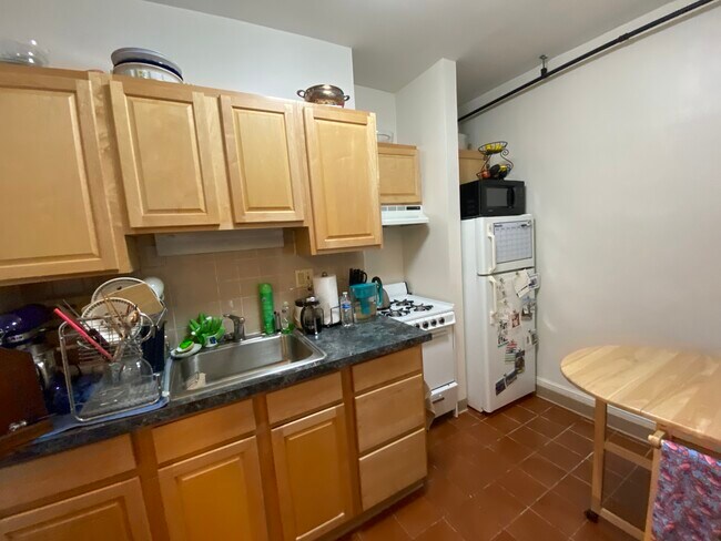 Foto del edificio - 64 Charlesgate E