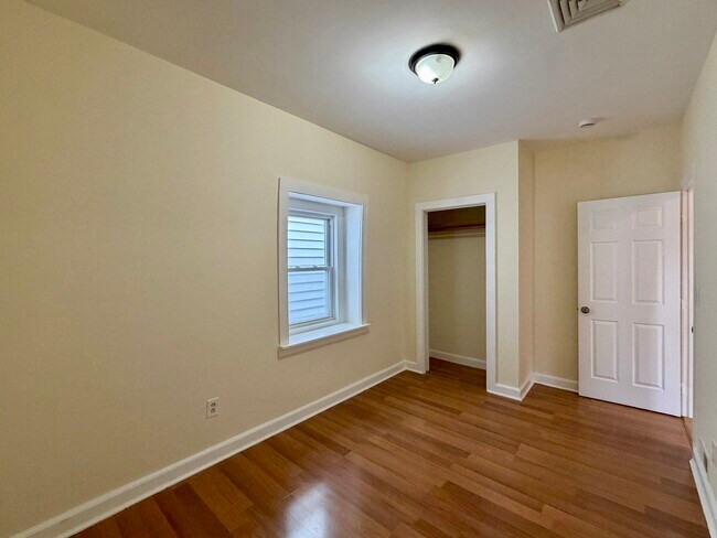 Foto del edificio - 44 Everett St
