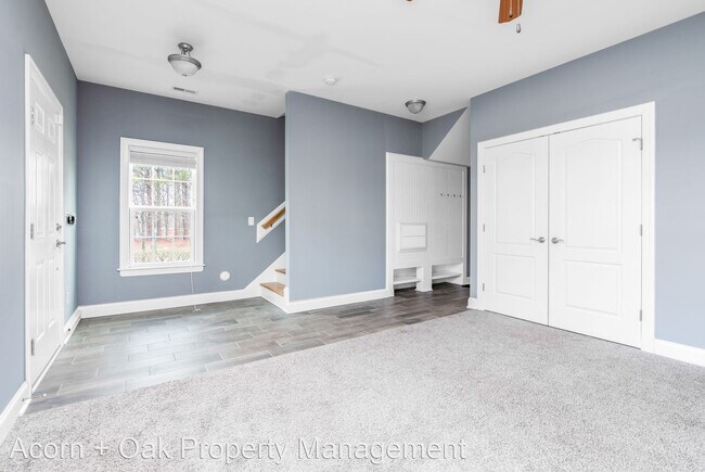 Building Photo - 3 br, 4 bath House - 901 Shoofly Path
