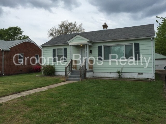 Primary Photo - Fulton Hill Rancher with Garage
