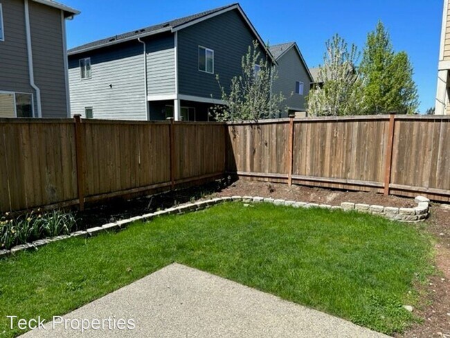 Building Photo - 4 br, 2.5 bath House - 601 Birchwood Dr SW