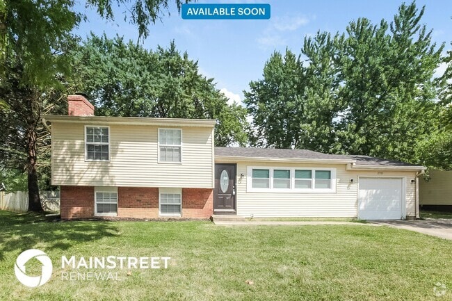 Building Photo - 2313 Bernie Dr